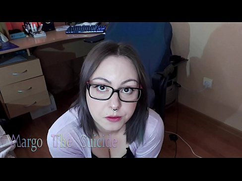 ❤️ Seksi dekle z očali globoko sesa dildo pred kamero ❤ Porn video pri nas ❌❤